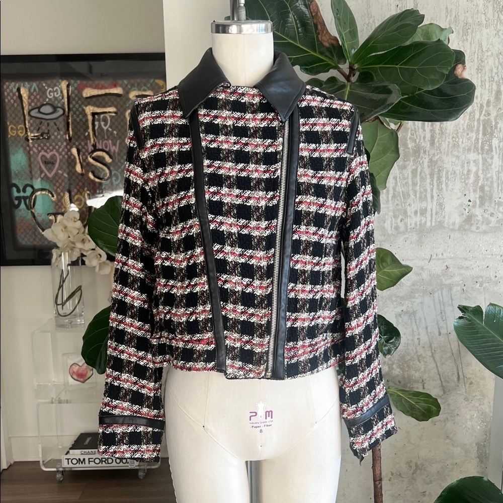 Zara Black and White Tweed Blazer